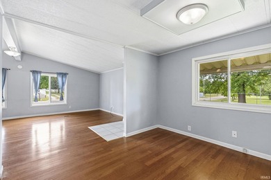 Well-maintained 3 bedroom, 2 bath home offering over 1,300 - photo 18