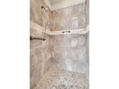 Absolutely beautiful custom built one owner home in great - photo 23