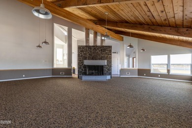Yaquina Bay Water Front Condominium. 1 bedroom, 1 bath, Dinning - photo 25