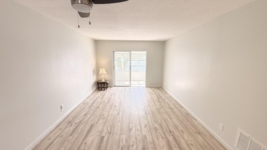 Absolutely beautifully remodeled condo offering fantastic lake - photo 9