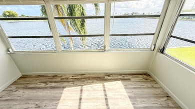 Absolutely beautifully remodeled condo offering fantastic lake - photo 10