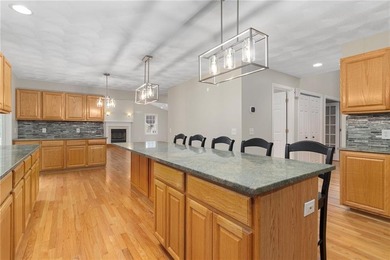 ***OPEN HOUSE CANCELLED*** OFFER ACCEPTED*** Nestled on a quiet - photo 6