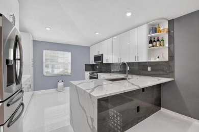 Welcome to this beautifully updated 3-bedroom, 2-bathroom home - photo 12