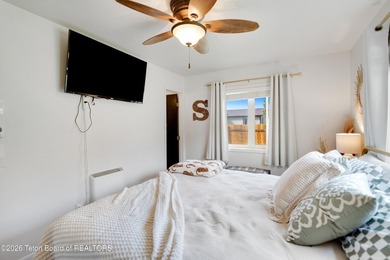 This unique offering includes two adjacent income-producing - photo 34