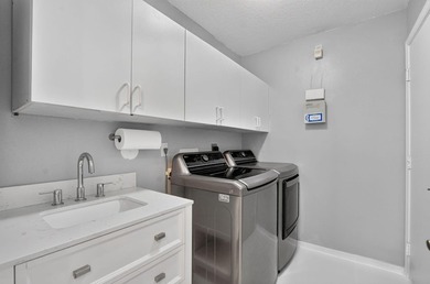 Welcome to this beautifully updated 3-bedroom, 2-bathroom home - photo 35