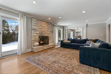 Set on a lush 1.4-acre parcel adjacent to Deerpath Golf Course - photo 8