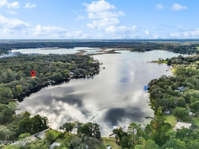 Lake Home For Sale in Hawthorne, Florida