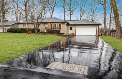 Lake Home For Sale in New Berlin, Wisconsin