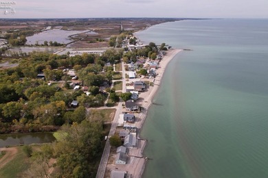 Lake Erie Dream Retreat - 102' of Private Lakefront with Beach - photo 13