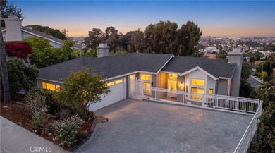 Exclusive Torrance Hillside Residence with Panoramic Views ! 3 - photo 17