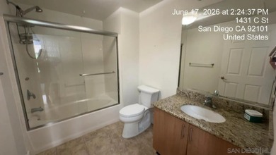Live where the city comes alive! This 2BD/2BA downtown condo - photo 7