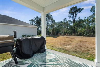 Short Sale. All offers subject to bank approval. This is a - photo 7