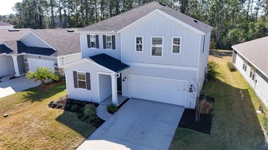 Short Sale. All offers subject to bank approval. This is a - photo 9
