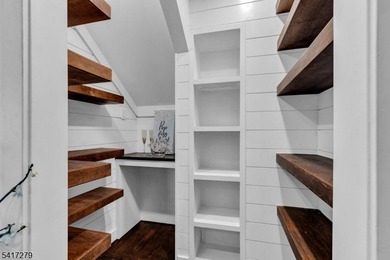 Timeless charm meets modern style in this beautifully renovated S - photo 10