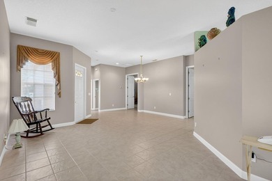 Well maintained 2002 Hanover Home located in the highly - photo 8