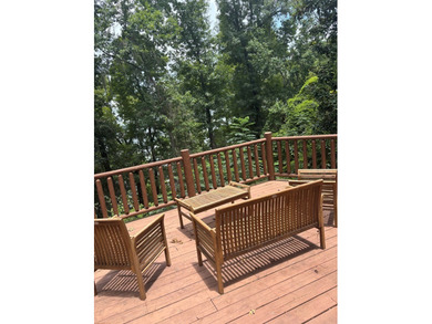 **Lakefront** Escape to the peaceful beauty of lakeside living - photo 3