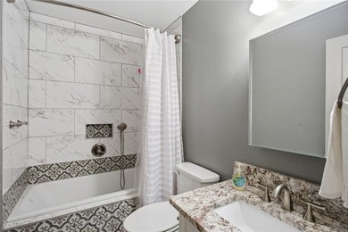 Enjoy Peak Privacy with Seasonal Mountain & Lake Views! This - photo 22