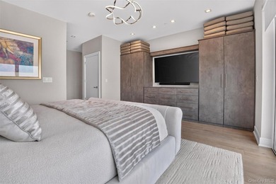 One of the most unique luxury condos at The Residences at Glen - photo 24
