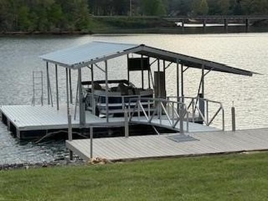 Lake Chatuge Waterfront Home with Private Dock, Boat & Jet Skis - photo 4