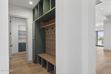 This custom-designed, single-level residence that offers 3 - photo 48