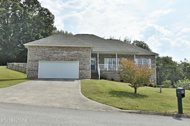 Melton Hill Lake Home For Sale in Knoxville Tennessee