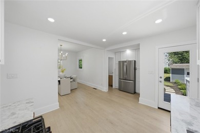 Classic architecture meets modern living in this beautifully - photo 10