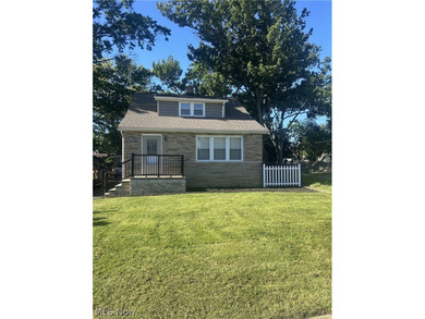 Like no other!!! This *Custom* Stunning brick Cape Cod 3 bedroom - photo 1