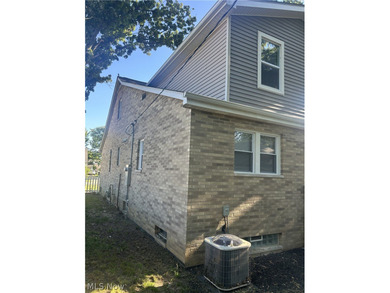 Like no other!!! This *Custom* Stunning brick Cape Cod 3 bedroom - photo 4