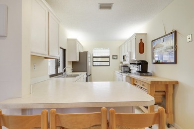 Come see this 2 bedroom, 2 bathroom villa (not condo) within - photo 11