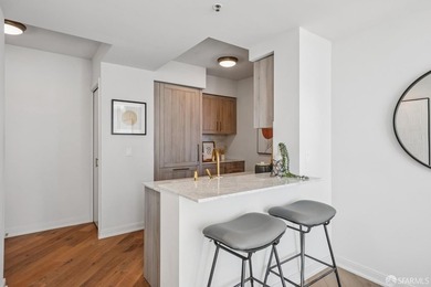 A sophisticated 1-bedroom, 1-bathroom condo at The Harrison - photo 12