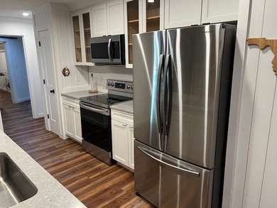 This is the deal - Price just reduced - Great 4 Bedroom 3 Bath - photo 5
