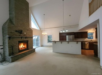 Recently upgraded, this turnkey contemporary offers the perfect - photo 10