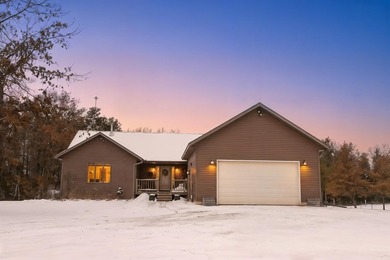 Spacious Country Ranch on 10 Acres near Castle Rock Lake! This - photo 4