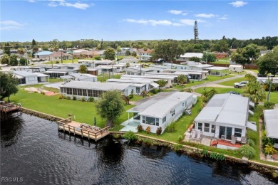 Caloosahatchee River Home For Sale in Fort Myers Florida