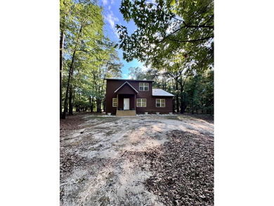 Welcome to your dream lake retreat at 61 Estate Drive in Fort - photo 8
