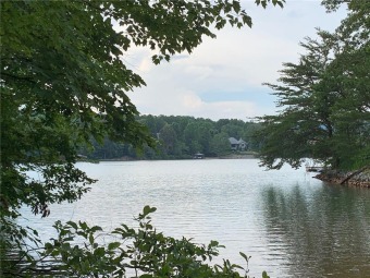Lake Keowee Lot For Sale in Sunset South Carolina