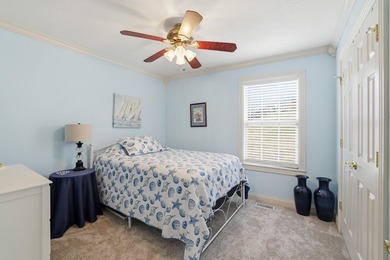 Discover your dream lake-life home at 312 George St, Somerset - photo 31