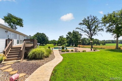 Welcome to your own private retreat near Carlyle Lake! Situated - photo 31