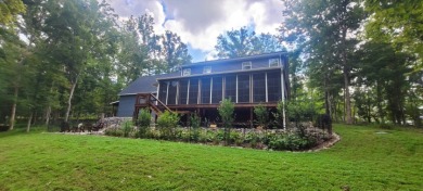 YEAR AROUND LAKE RETREAT ON NOLIN LAKE - photo 4