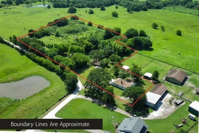 (private lake, pond, creek) Home For Sale in Corsicana Texas