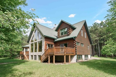 Tranquility, breathtaking lake views, privacy, and Northwoods - photo 2