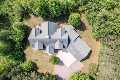 Tranquility, breathtaking lake views, privacy, and Northwoods - photo 6