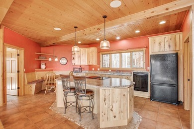 Tranquility, breathtaking lake views, privacy, and Northwoods - photo 10