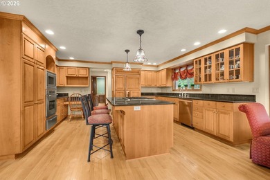 Quality craftsmanship and thoughtful design come together in - photo 11