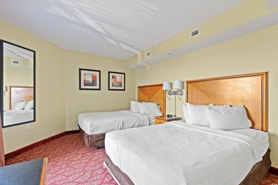 Bay View Resort is located on the board walk and is at the heart - photo 13