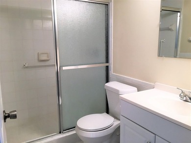 GREAT INVESTMENT! RENTED TO A LONG TERM TENANT. GET INCOME ON - photo 15