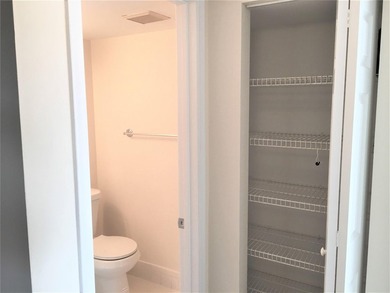 GREAT INVESTMENT! RENTED TO A LONG TERM TENANT. GET INCOME ON - photo 20