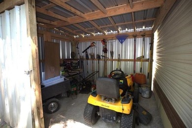 Welcome to this super cozy, cabin feeling, A-frame sitting at - photo 27