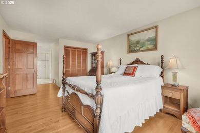 Quality craftsmanship and thoughtful design come together in - photo 27