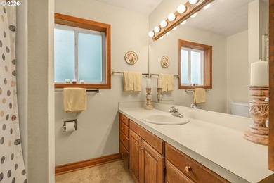 Quality craftsmanship and thoughtful design come together in - photo 32